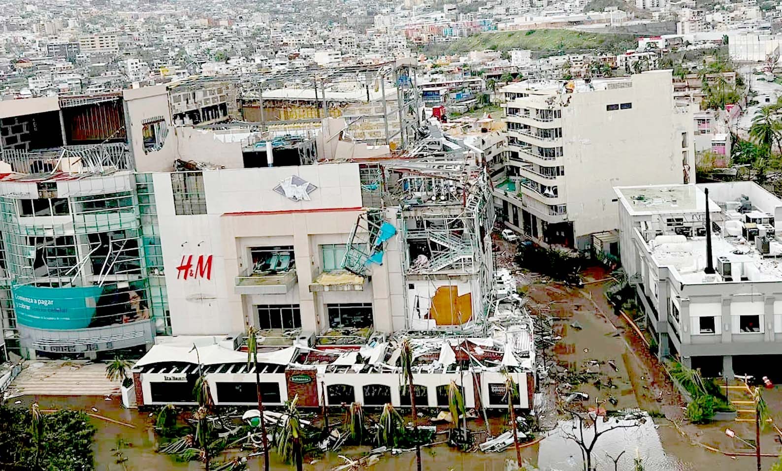 Abre CEDH Centros de Acopio de víveres para apoyar a damnificados de Acapulco